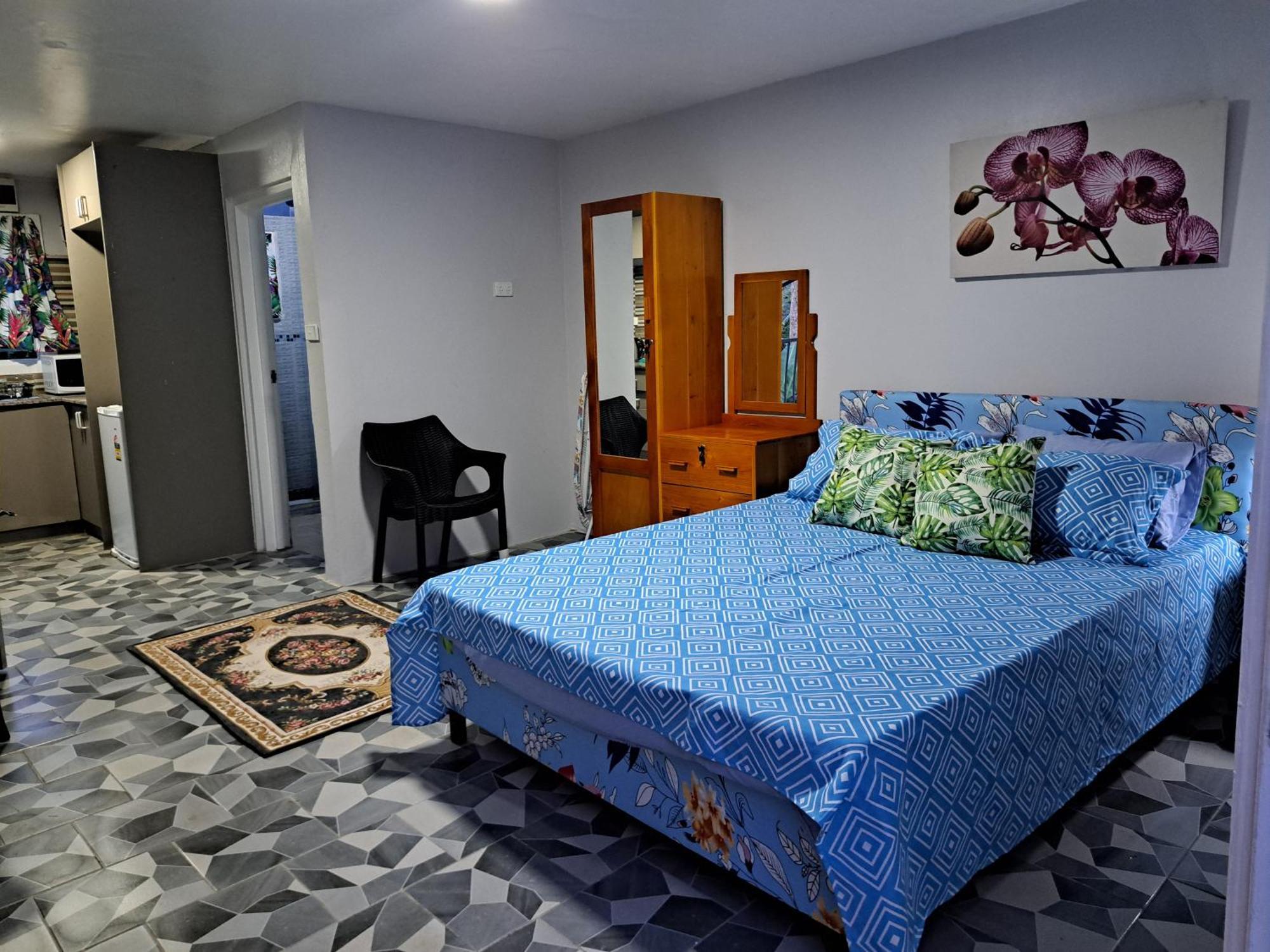 Tropical Almond Haven Panzió Suva Kültér fotó